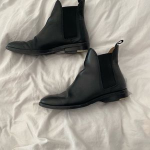 EVERLANE Chelsea Boot Black Leather 8 ORIGINAL COLLECTION!!